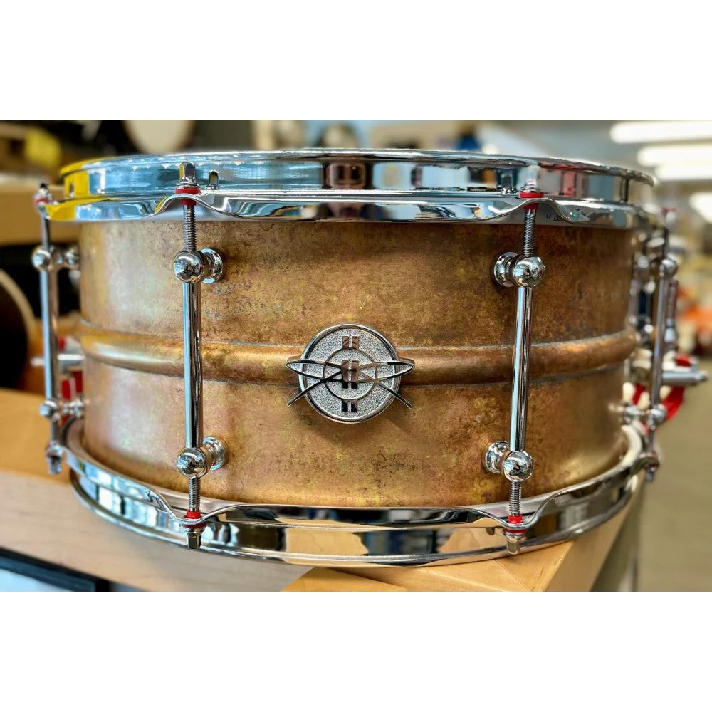 Dunnett - Classic Model 2N Antique Brass Snare 6.5x14 65142N-AB