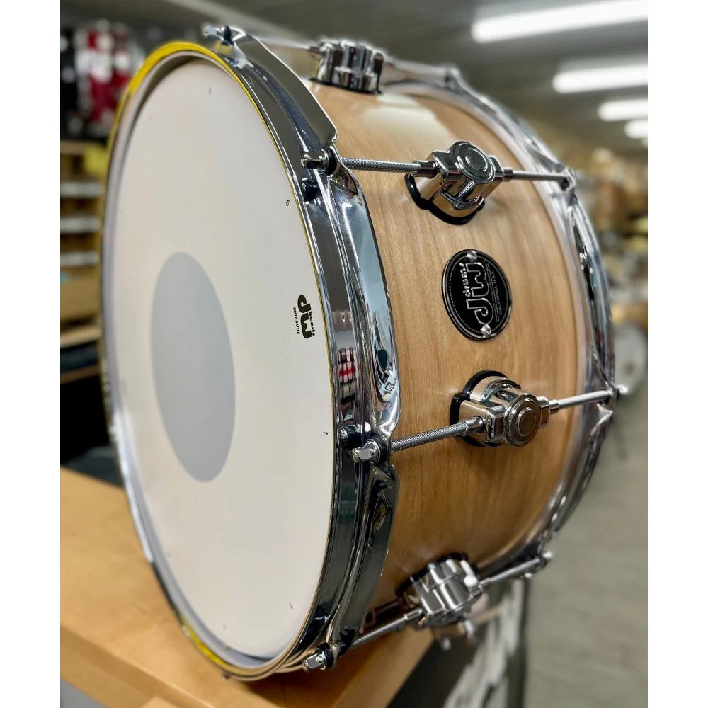 DW Drums - Performance Series All Birch Limited Edition Snare 6.5x14 DRPS6514SSSN-B - Image 4
