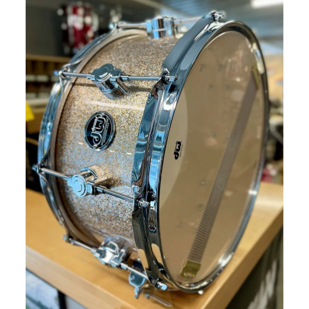 DW Drums - Performance Series Maple Snare 6.5x14 Bermuda Sparkle DRPF6514SSBR - Image 3