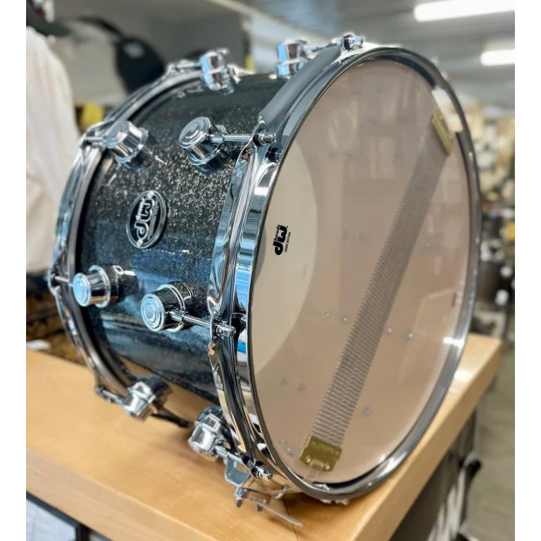DW Drums - Performance Series Snare 8x14 Pewter Sparkle DRP0814SSPS - Image 3