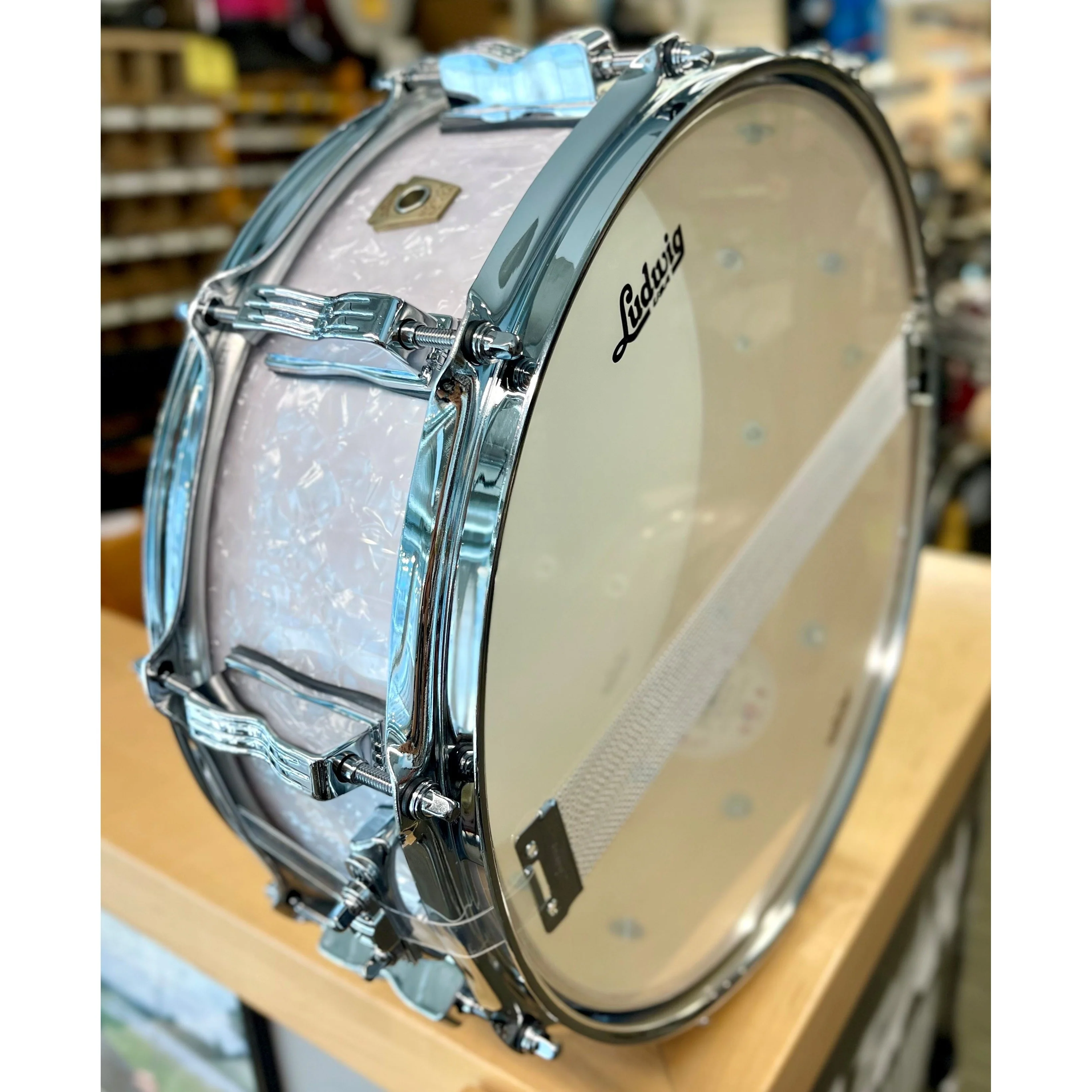 Ludwig - Classic Maple Snare 5X14 White Marine Pearl LS401XXOP - Image 3