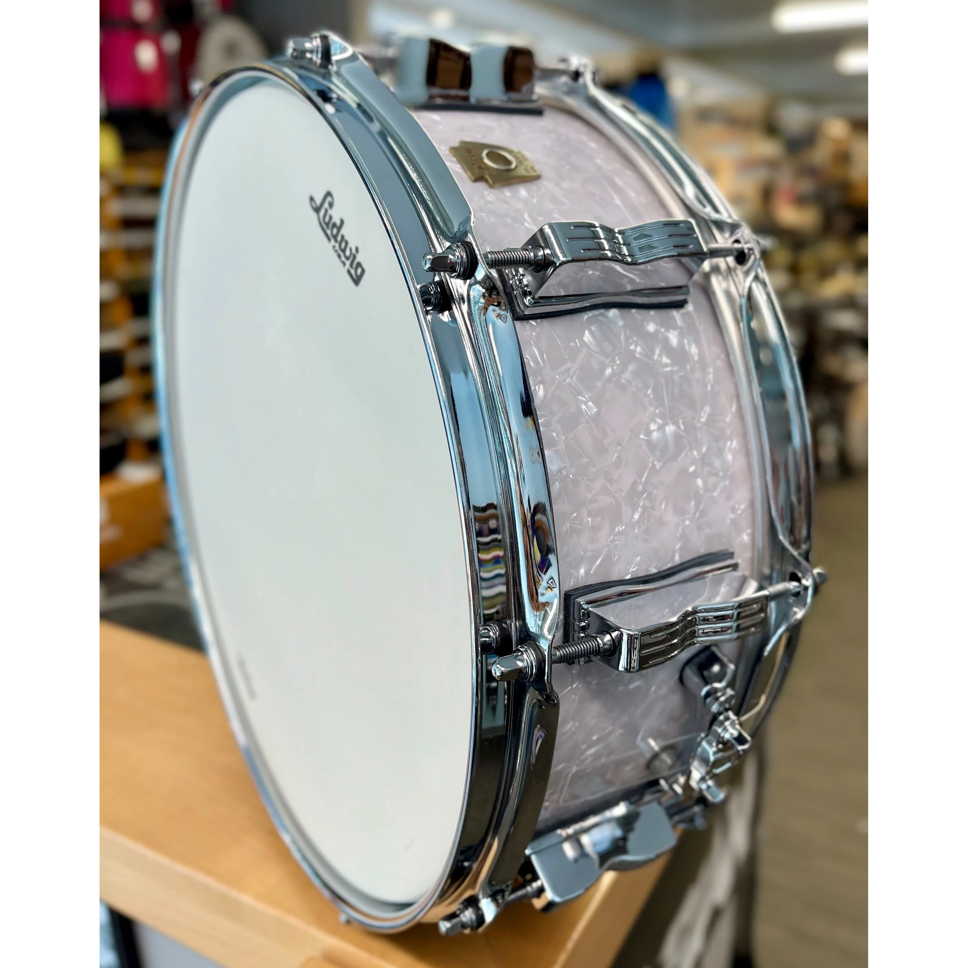 Ludwig - Classic Maple Snare 5X14 White Marine Pearl LS401XXOP - Image 4