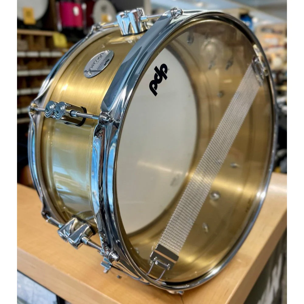 PDP - Concept Series Snare 6.5x14 Brushed Brass PDSN6514NBBC - Image 4