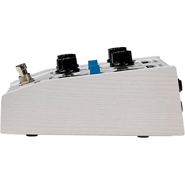 Warm Audio - RingerBringer - 100% Analog Ring Modulation Pedal with LFO, Mod, Frequency & Rate Controls - Limited Edition White - WA-RBW - Image 3